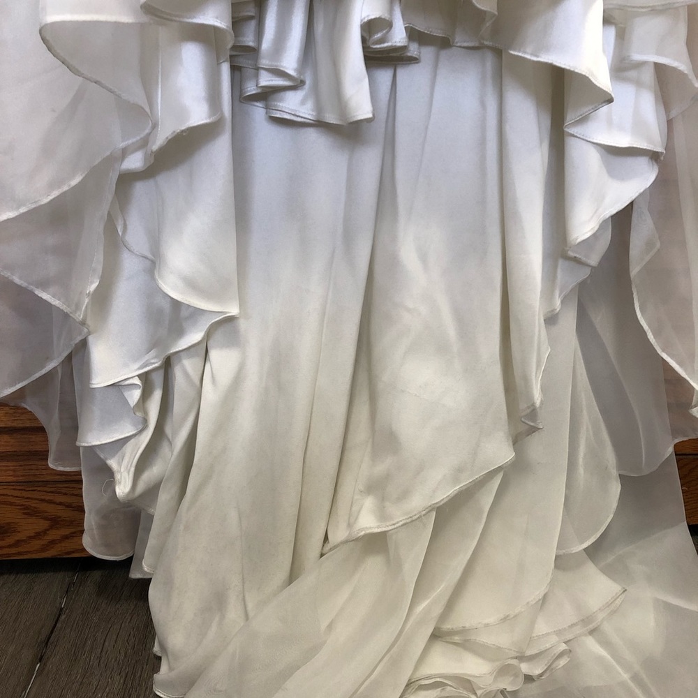 BHLDN Cairo Wedding Dress - Picture 14 of 16